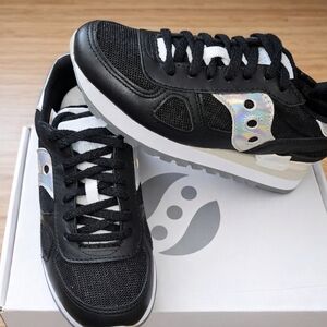 Saucony Women's Black and Silver Sneakers